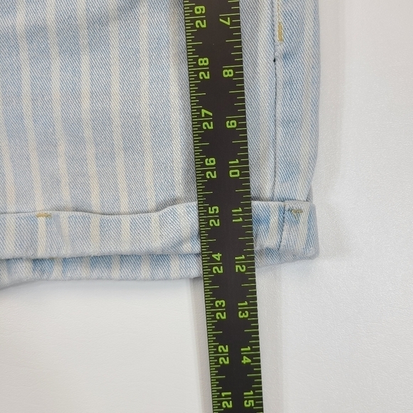 PacSun Mom Shorts Size 27 - Picture 16 of 16